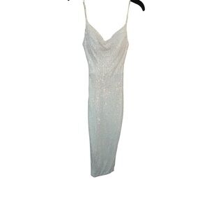 B Darlin Large bow Tie Back White Sequin Dress Size 0 Hoco Bridal Party Formal